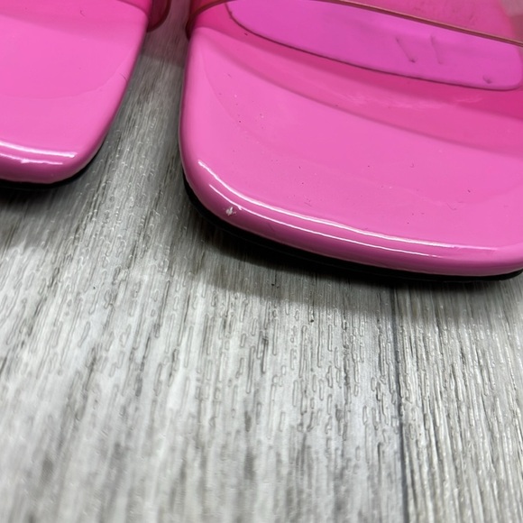 Zara pink vinyl flat sandals - Picture 4 of 9
